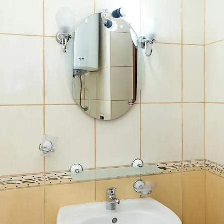 דירה Kabakum 1br Retreat With Parking, Steps To By Flat Mаnаger