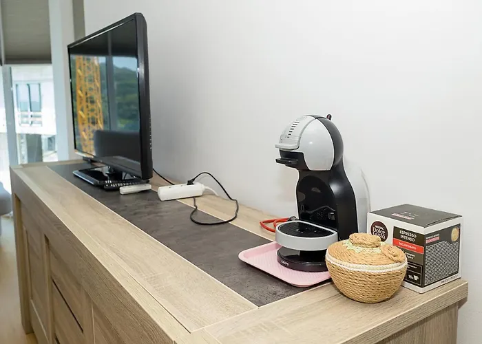 شقة Kabakum 1br Retreat With Parking, Steps To By Flat Mаnаger