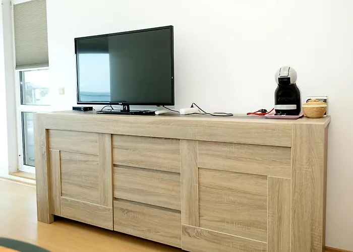 شقة Kabakum 1br Retreat With Parking, Steps To By Flat Mаnаger