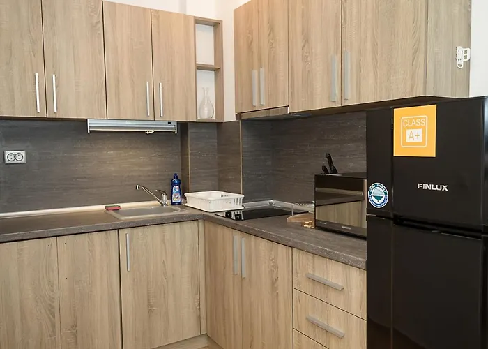 Apartment Kabakum 1br Retreat With Parking, Steps To By Flat Mаnаger Varna